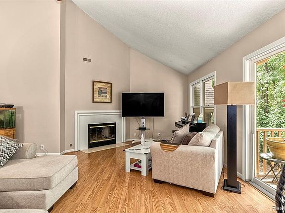 3rd image of 5353 Royal Vale Ln #15