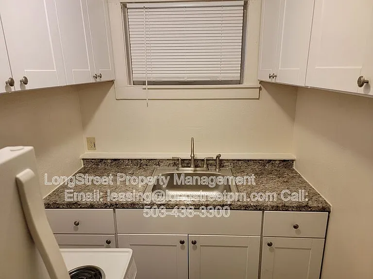 1745 NW Jackson Ave #6 — Photo 8