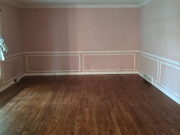 4th image of 7590 Woodvale St SE
