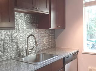 10010 SW Hall Blvd APT 16, Portland, OR 97223