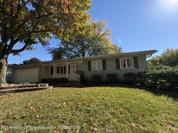 1921 Briarwood Dr, Lansing, MI 48917