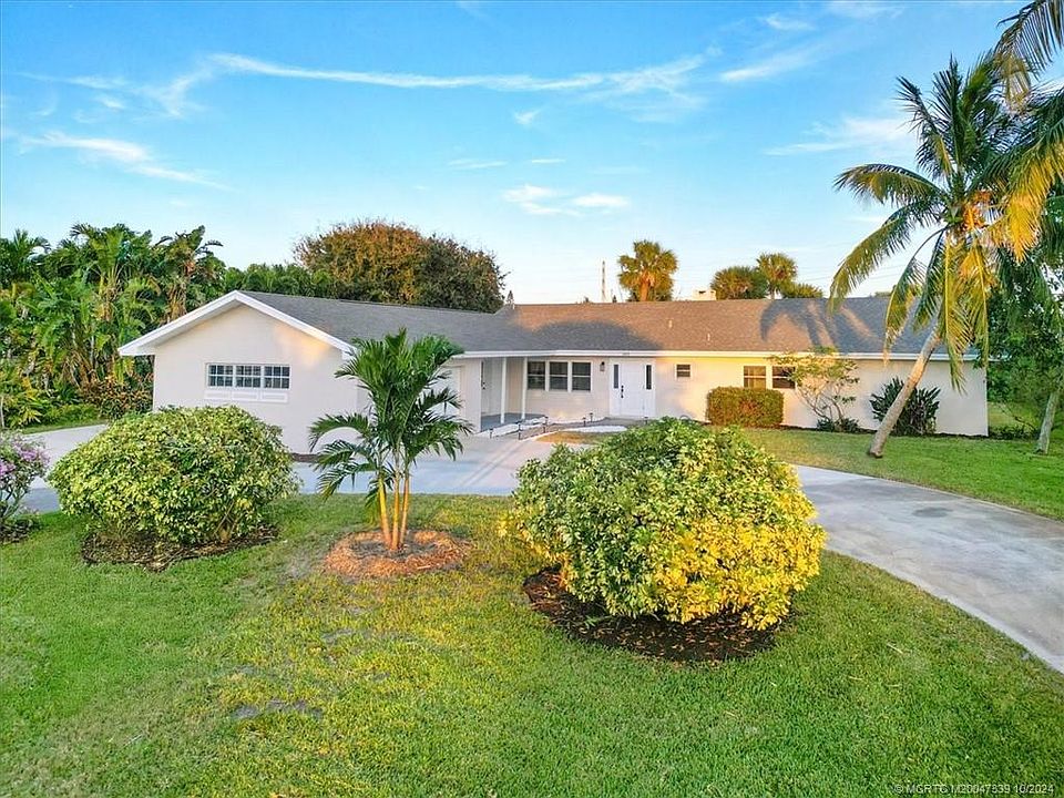 1st image of 309 W Banyan Way
