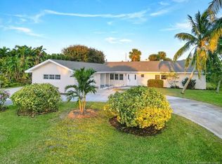 309 W Banyan Way, Melbourne Beach, FL 32951