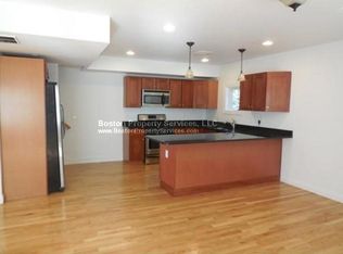 32 Hillside St #4F, Boston, MA 02120