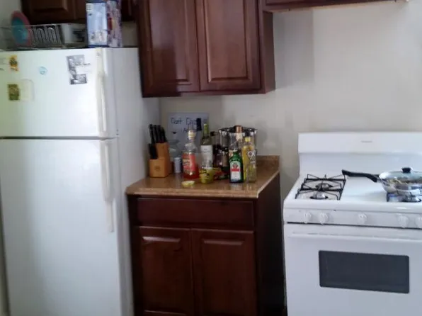 249 W McMillan St, Cincinnati, OH 45219