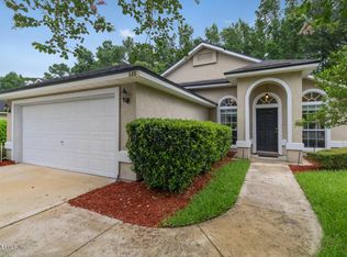 320 W Tropical Trce, Saint Johns, FL 32259
