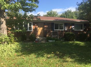 3703 Glenwillow Way, Jeffersontown, KY 40299