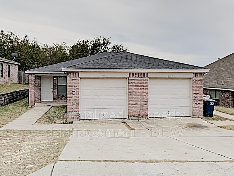 1st image of 8121 Doreen Ave