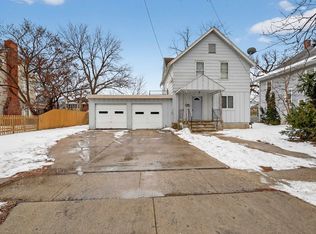 1247 Prairie Ave, Beloit, WI 53511