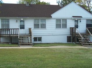 211 E 11th St, Newton, KS 67114