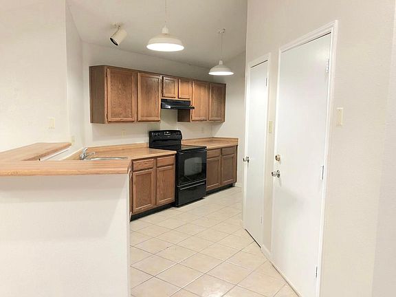 2nd image of 2531 Muddy Peak Dr