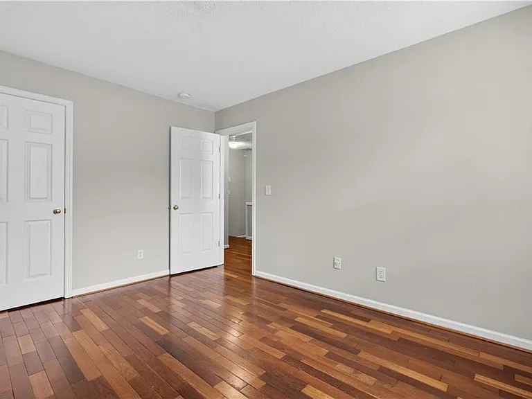 4645 Valais Ct #92 — Photo 12