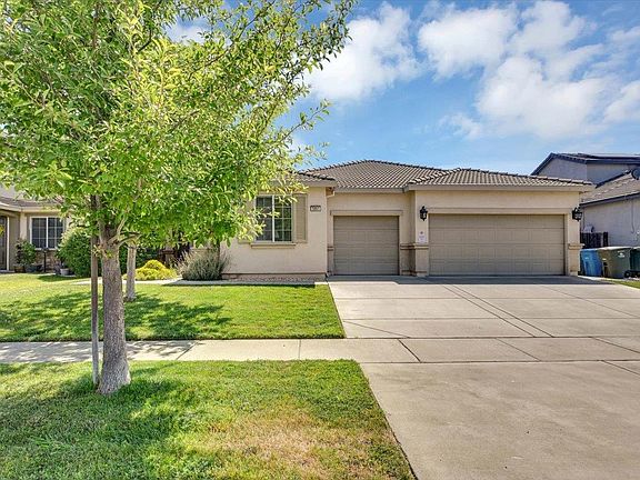 3rd image of 5661 Stony Creek Way