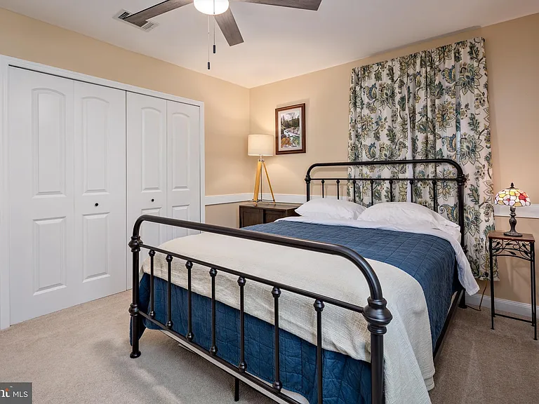 15005 Narrows Ln — Photo 25