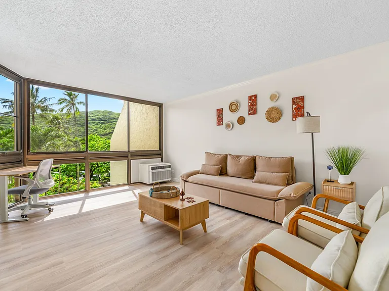 521 Hahaione St #2/2L — Photo 13