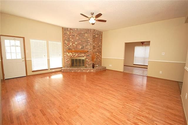 1st image of 1118 Dandelion Dr