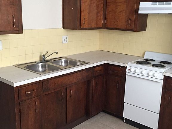 2nd image of 701 Watkins Dr APT 102