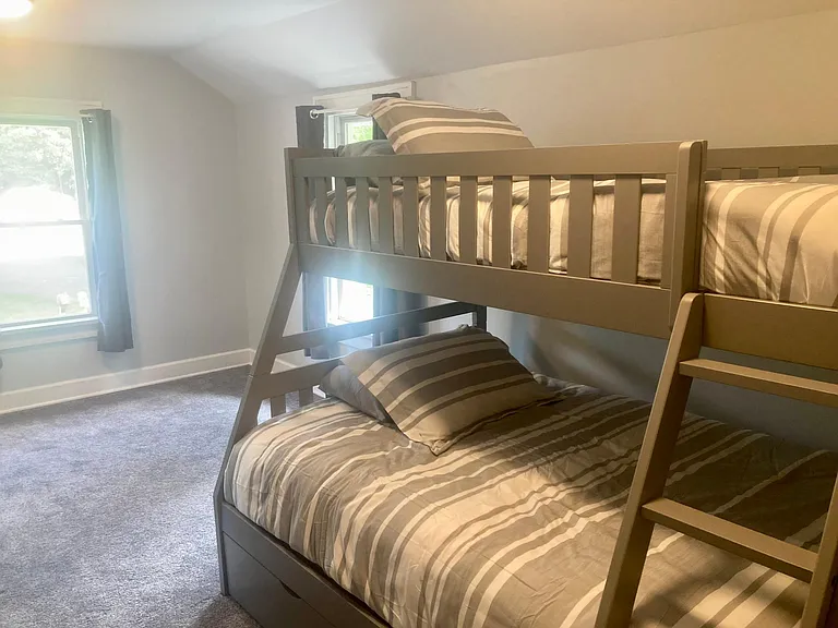 103 Eastside Dr — Photo 23