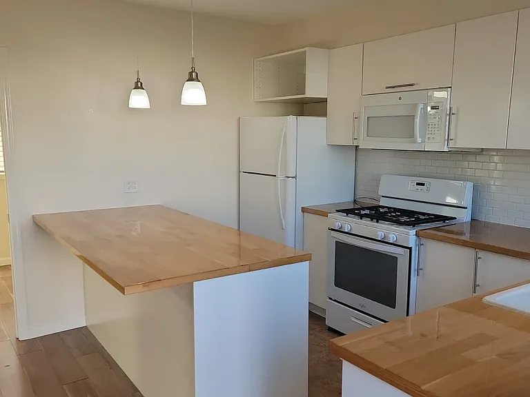 5318 Cedar Ave #5334 — Photo 2