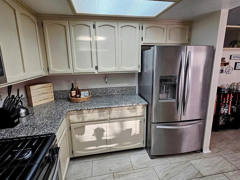15352 Mesquite Ave — Photo 18
