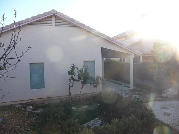 3rd image of 2230 E Siesta Ln