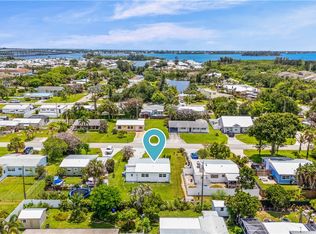 1441 4th Ave, Vero Beach, FL 32960