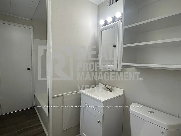 618 Cedarwood Dr — Photo 9
