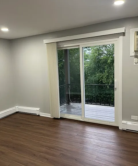 1444 Carriage Ln #4 — Photo 11
