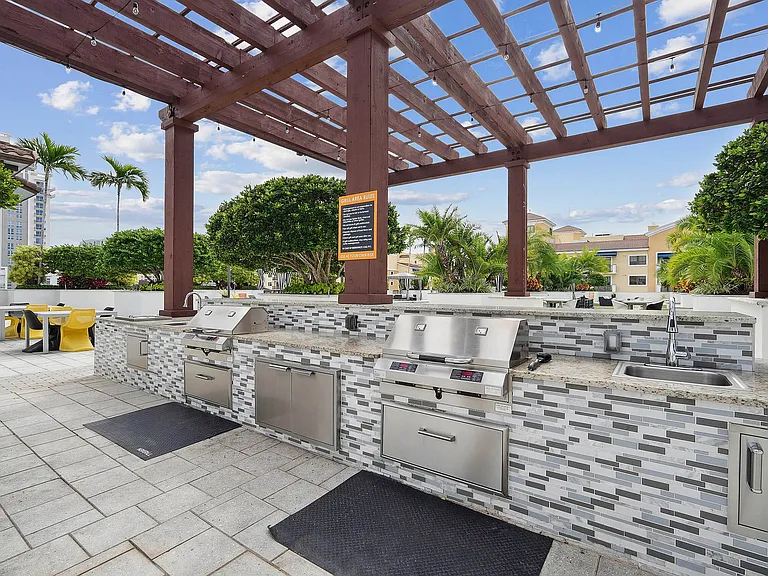 Outdoor Grill