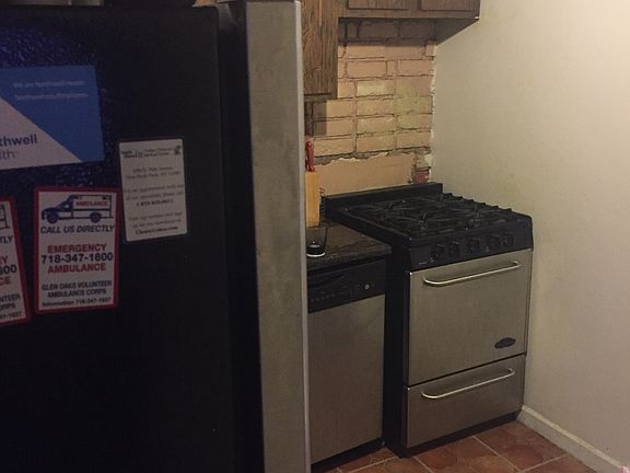 3rd image of 7339 255th St #2