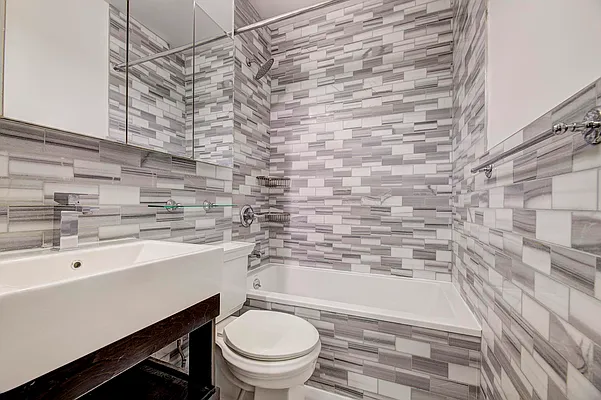 Rented by REAL New York | media 10