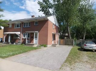 2163 College Ave #1A, Windsor, ON N9B1M6