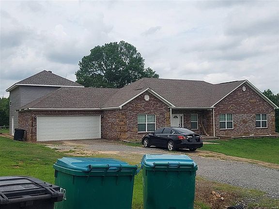 2nd image of 8 Conley Ln