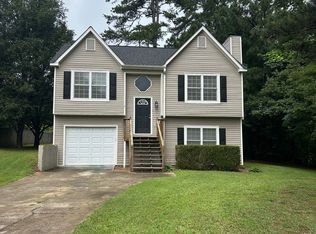 16 Settlers Mill Run, Hiram, GA 30141