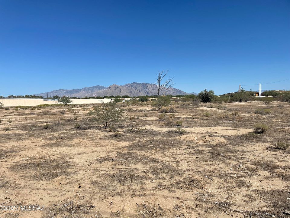1st image of 6990 N Camino Martin