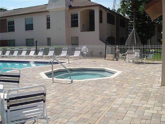 4th image of 3002 Bonaventure Cir APT 101