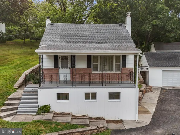 41 Franklin St, Berkeley Springs, WV 25411