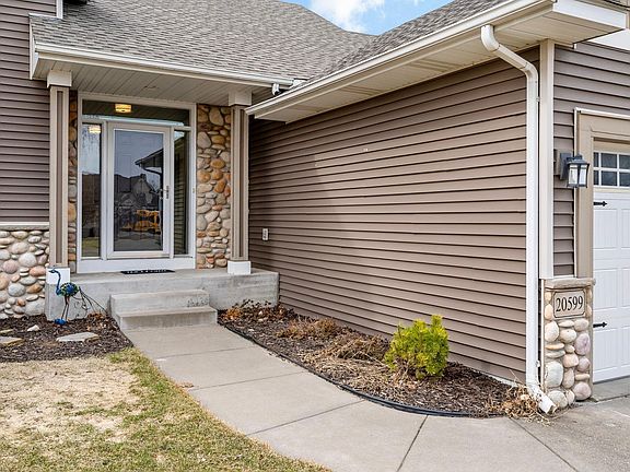 4th image of 20599 Islandview Cir