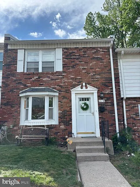 419 Rutgers Ct photo 1