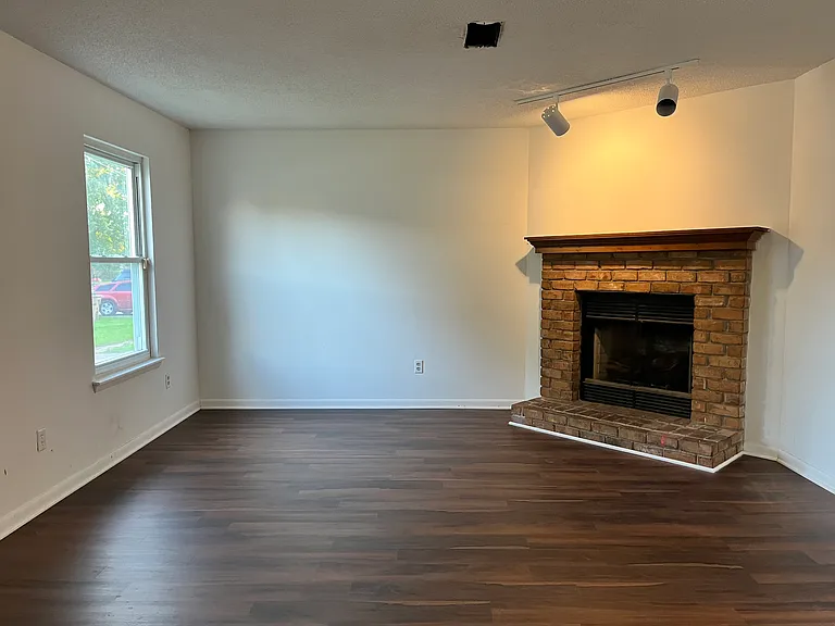 1334 Bellshire Terrace Dr — Photo 7