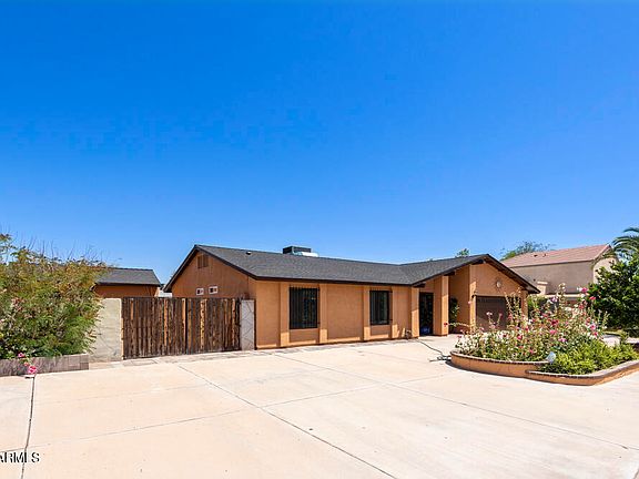 2nd image of 1036 W GEMINI Drive
