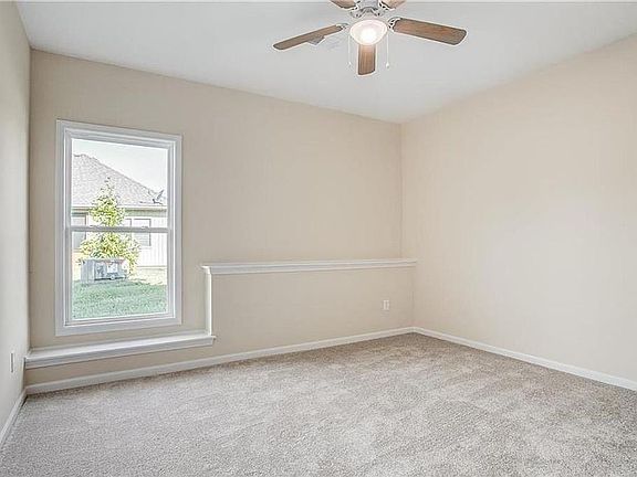 Second downstairs bedroom