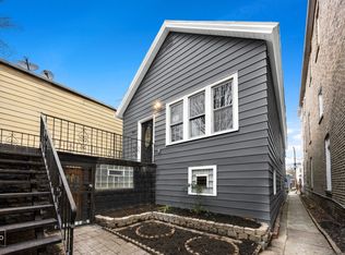 9839 S Ewing Ave, Chicago, IL 60617