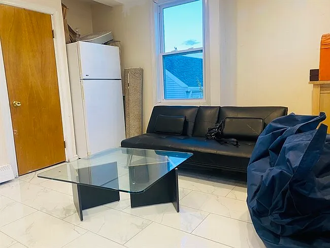 1 bed, 500 sqft, $2,500 — Photo 4