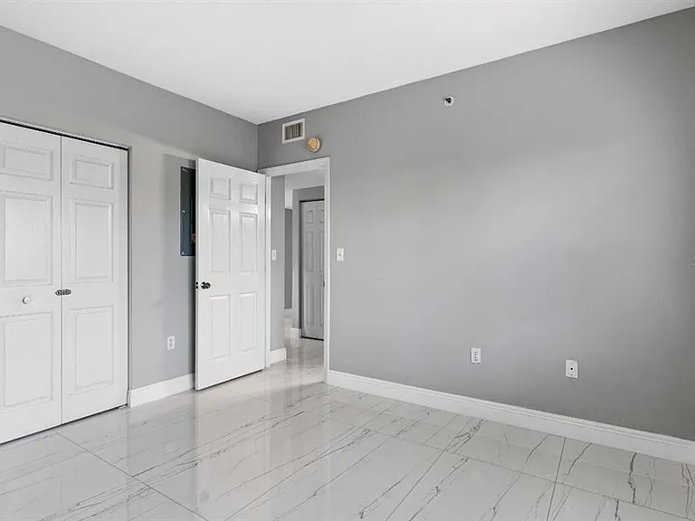 2725 Terra Ceia Bay Blvd #201 — Photo 18