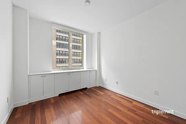 Rented by Triplemint | media 10