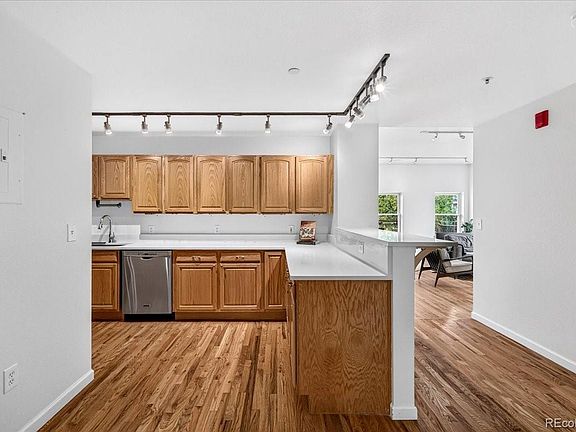 4th image of 1780 N Washington Street #202