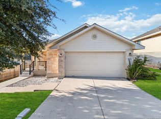 8227 Pioneer Oak, Converse, TX 78109