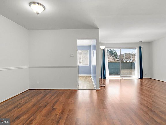 4th image of 19427 Brassie Pl APT 203