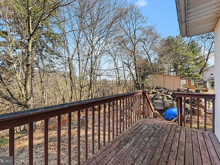 939 Gravel Pike — Photo 35